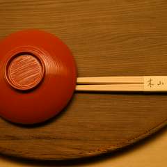 現代作家から骨董まで、料理を引きたてる器の数々
