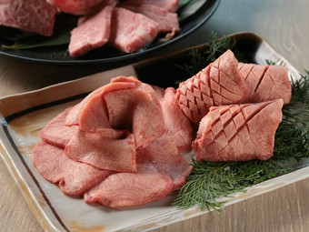 旨みとこだわりを実感できる『タン』