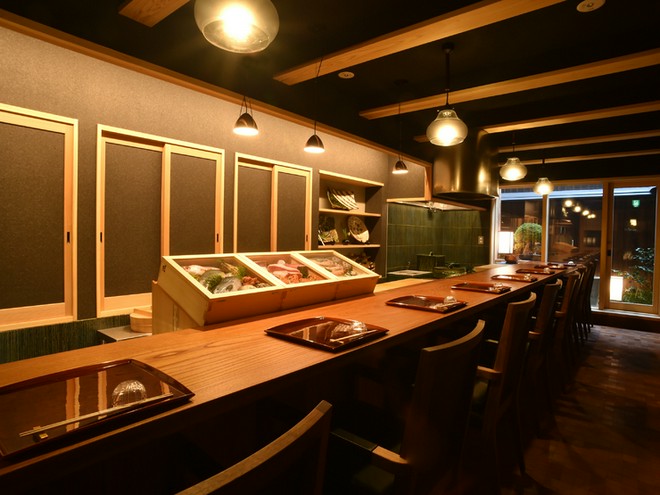 食器・内装にこだわっている