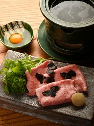 トリュフの香りで装う近江牛を堪能する『近江牛すきやき』