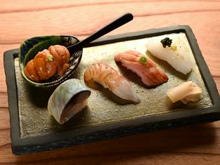 Roji tonomoto
