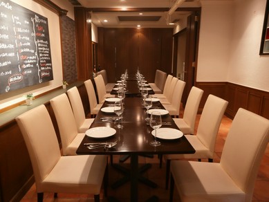 会食、接待に使える個室完備