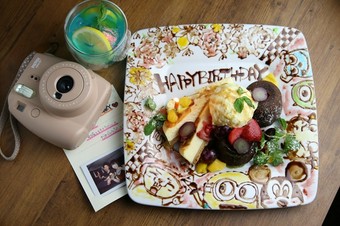 お祝い事や、サプライズなど。プライベートな飲み会、パーティー、デートなどにぴったりのコースです！