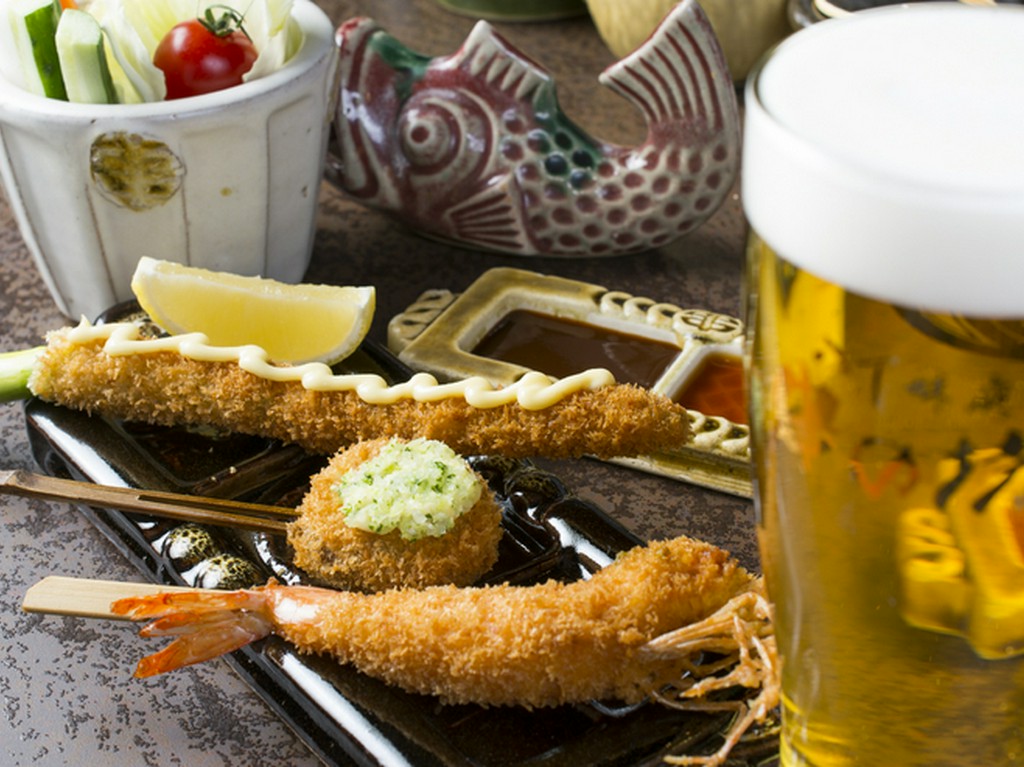 串カツと野菜スティックと、やっぱりビール