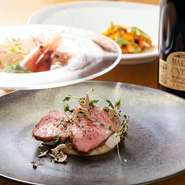 旬の食材を使った本格的なイタリア料理が一度に楽しめると人気のコースです。コースの内容はその日仕入れた食材次第。食材を見極め、一番おいしい調理、料理で召し上がっていただけます。