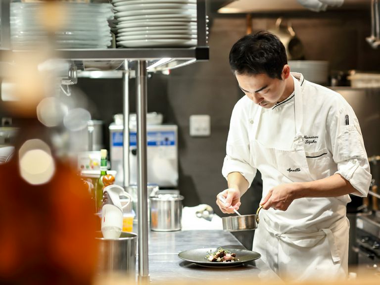 お客様に寄り添ったサービスとオリジナリティ溢れる料理を提供