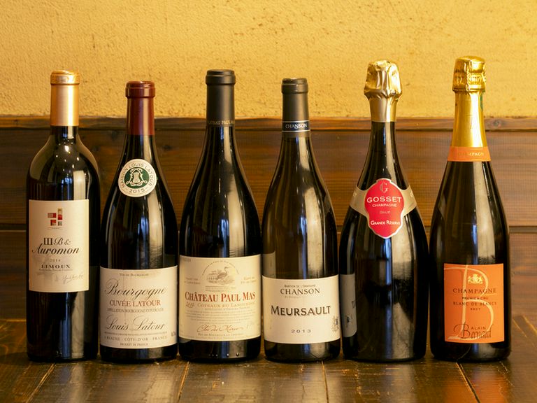 幅広いラインナップのワイン。好みのワインが見つかるお店