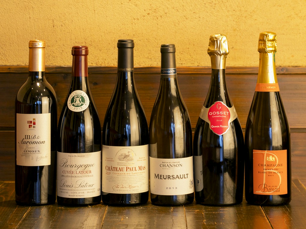 幅広いラインナップのワイン。好みのワインが見つかるお店