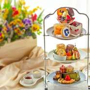 会場：1階　ザ・ガーデンテラス
期間：3/1～5/31（4/29～5/10除く）※予約: 2026/5/28迄〔 火・金・土・日曜日限定〕
※ご利用日を除いた３日前までの予約制：６食限定
時間：10:00～16:30(L.O.16:00)
ドリンク付