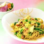 パスタ（サラダ付）