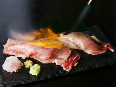 A4〜A5ランクの和牛を堪能。肉のとろける甘さと旨みに感動する