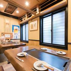 2名から注文できるコースに90分飲み放題をつけて、宴を満喫