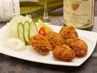 美味しい牡蠣料理を堪能できるコースです！
120分2,200円で飲み放題追加いただけます！