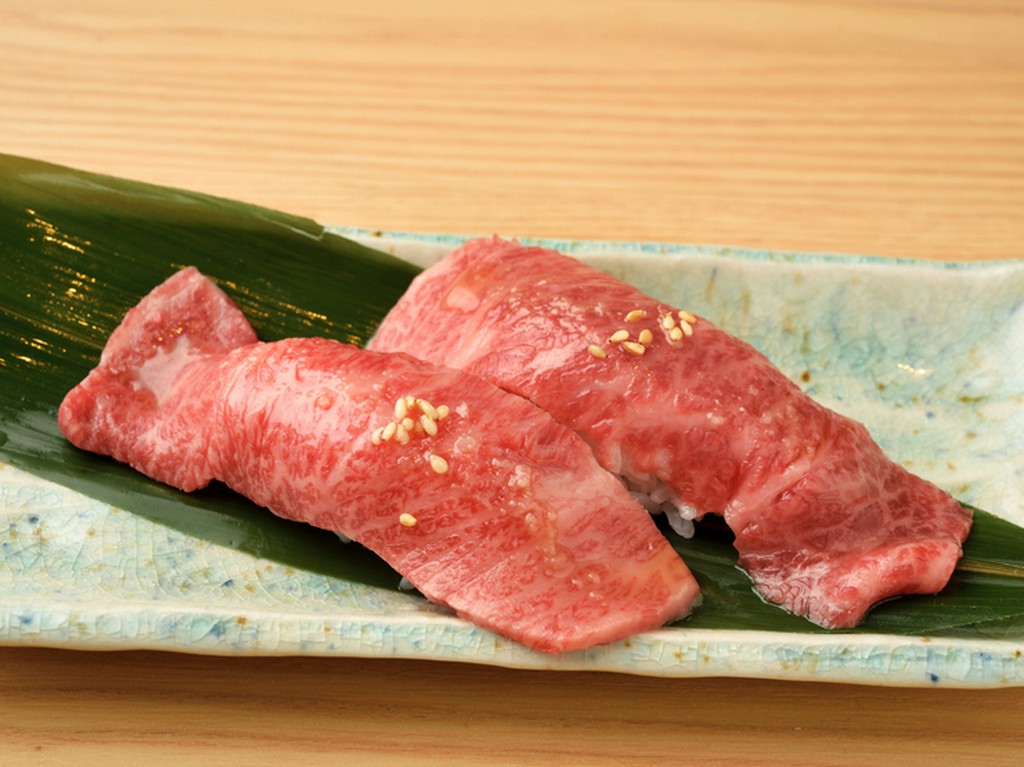 シャリと霜降り炙り肉との相性抜群『とろ握り』