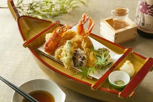衣がサクサク　専門店顔負けの味『奇跡の天ぷら』！