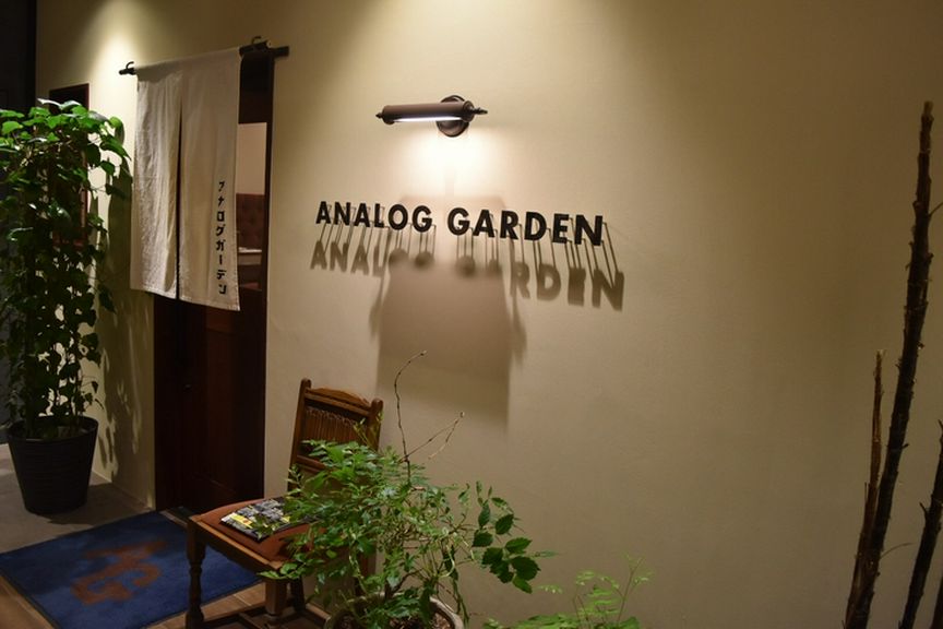 奥の奥でちょっぴり隠れ家な居酒屋です。