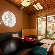 大人のデートや、結婚記念日など特別な日のお食事にお勧めです。都会の喧騒から離れ、二人の大切な時間をごゆっくりとお過ごしください。