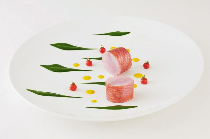 金目鯛のヴァプール クレソンのクーリ サフラン マイクロトマト