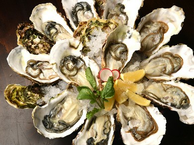 新・函館市場の3大名物！『牡蠣山』