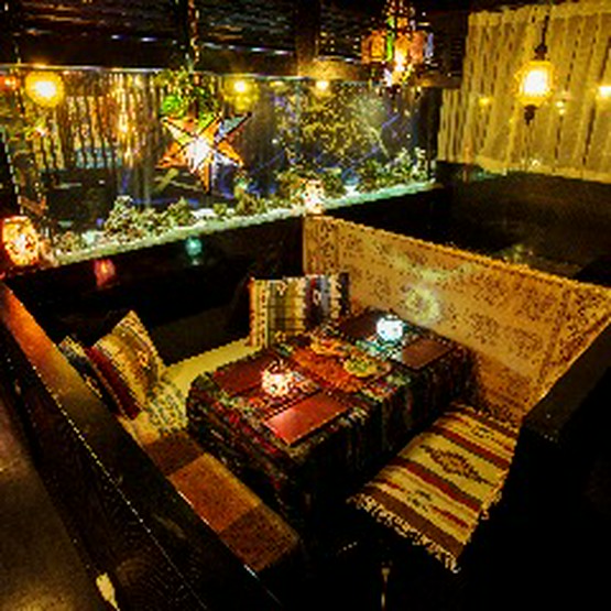 Color カラー リゾートダイニング 渋谷店 渋谷センター街 公園通り ビストロ 店内写真 ヒトサラ