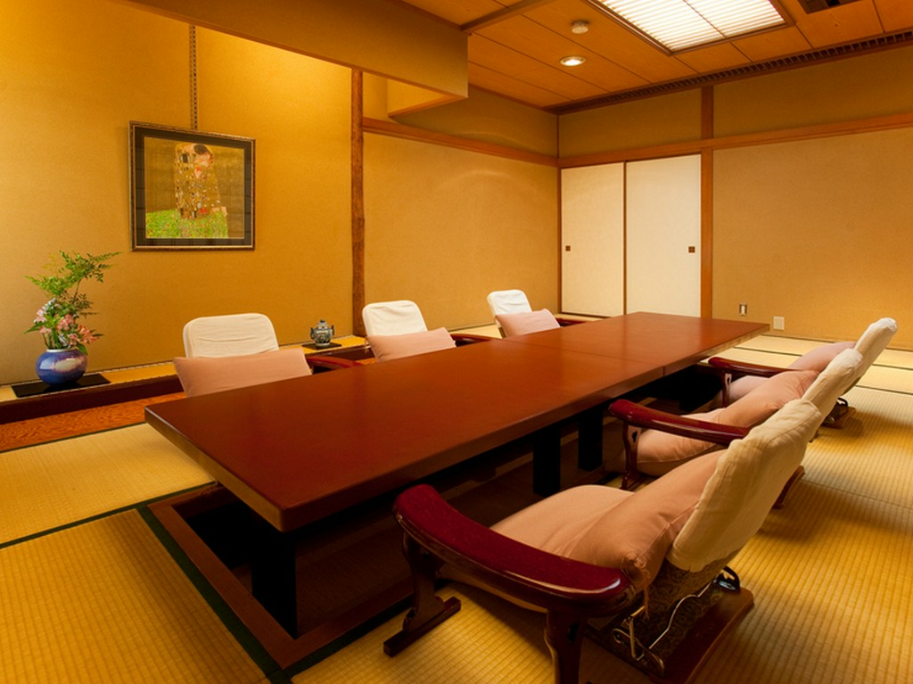 数寄屋造りのお部屋で、ゲストに喜ばれる最高のおもてなし