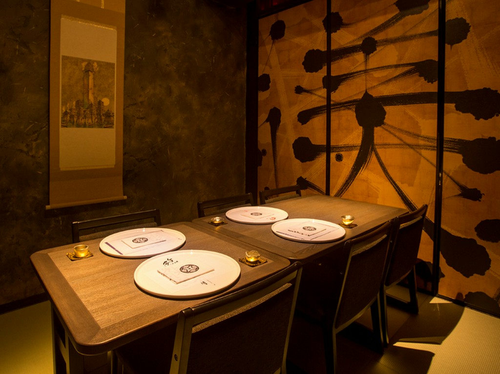 2名様～個室利用がOK!　記念日デートなどに格別の美味＆時間