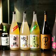 梅酒などの果実酒に、ハイボールや日本酒などのドリンクメニューも充実。いずれも餃子に合わせてセレクトされたものばかり。季節ごとのおすすめも用意しているとのこと。