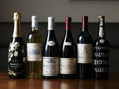 「物語」のあるワインを豊富に取り揃え