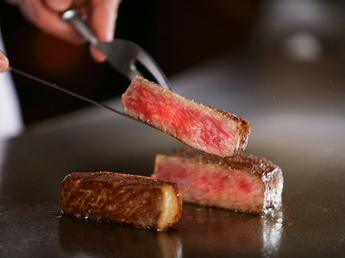 鉄板焼き・ともしびコース