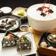 新鮮な旬の食材を使った料理は、季節の恵みをいただいているとも言えるでしょう。ひとりひとりの要望に沿わせながら一からつくり上げられる逸品。奇をてらわない、真摯な一皿が並びます。