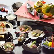 十重二十重に繰り広げられる色彩の妙。至高の京懐石が並びます。先附　お椀　お造　焚合　焼物八寸　御飯　香物　留椀　水物