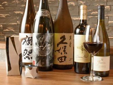 全国の銘酒と共にお食事をお楽しみください