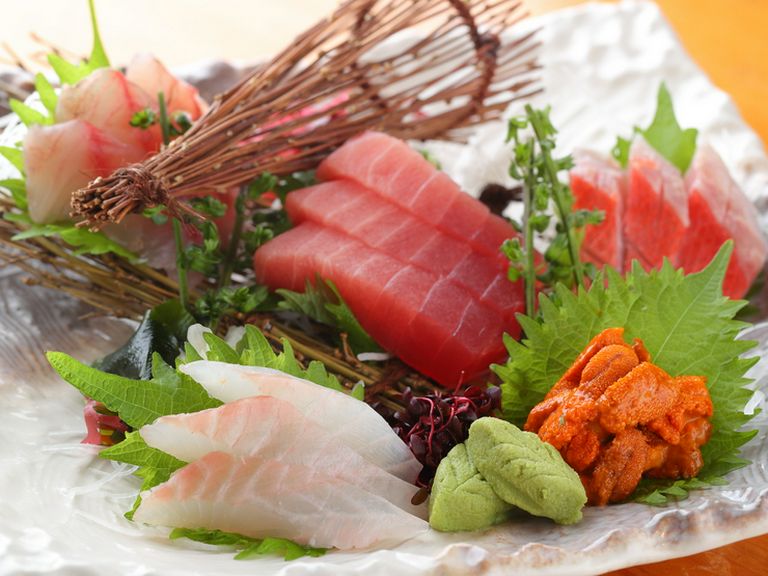 鮮度抜群の魚介類を味わえる『刺身 五点盛り』