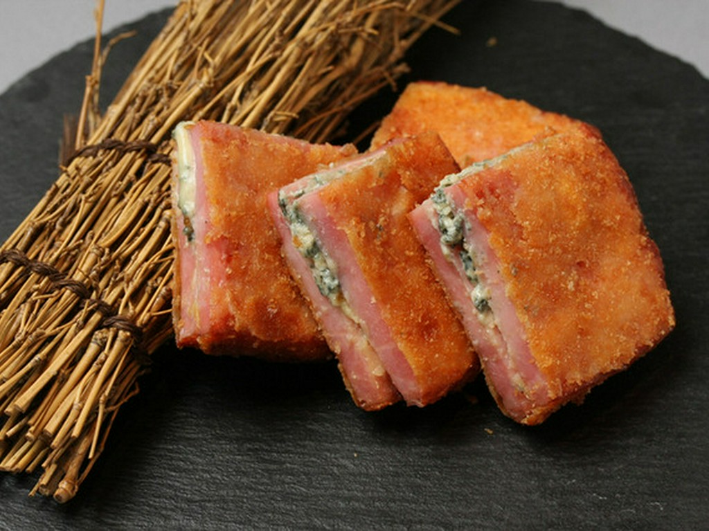 ゴルゴンゾーラハムカツ