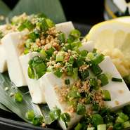 お酒のお供にオススメの一品です。