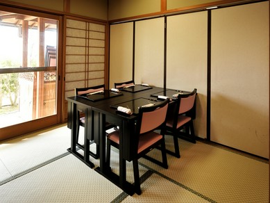 ハレの日にふさわしい、趣向を凝らした美しい京料理