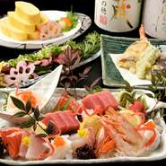 伊賀産のコシヒカリや伊賀牛、野菜や魚介など山の幸・海の幸にも恵まれている三重県。その時々に応じて取り入れられた旬の素材は、さまざまな日本料理の技法でアレンジされていきます。