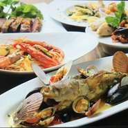 コース料理
2500円、3000円、3500円などご予算に応じます。
2時間飲み放題2000円（ワイン、生ビール、カクテル、焼酎、ソフトドリンク）ご予算に応じて内容の変更もできます。