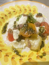 水牛モッツァレラ・シチリア産アンチョビ・フレッシュトマト