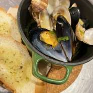 　大野産アサリを使用。