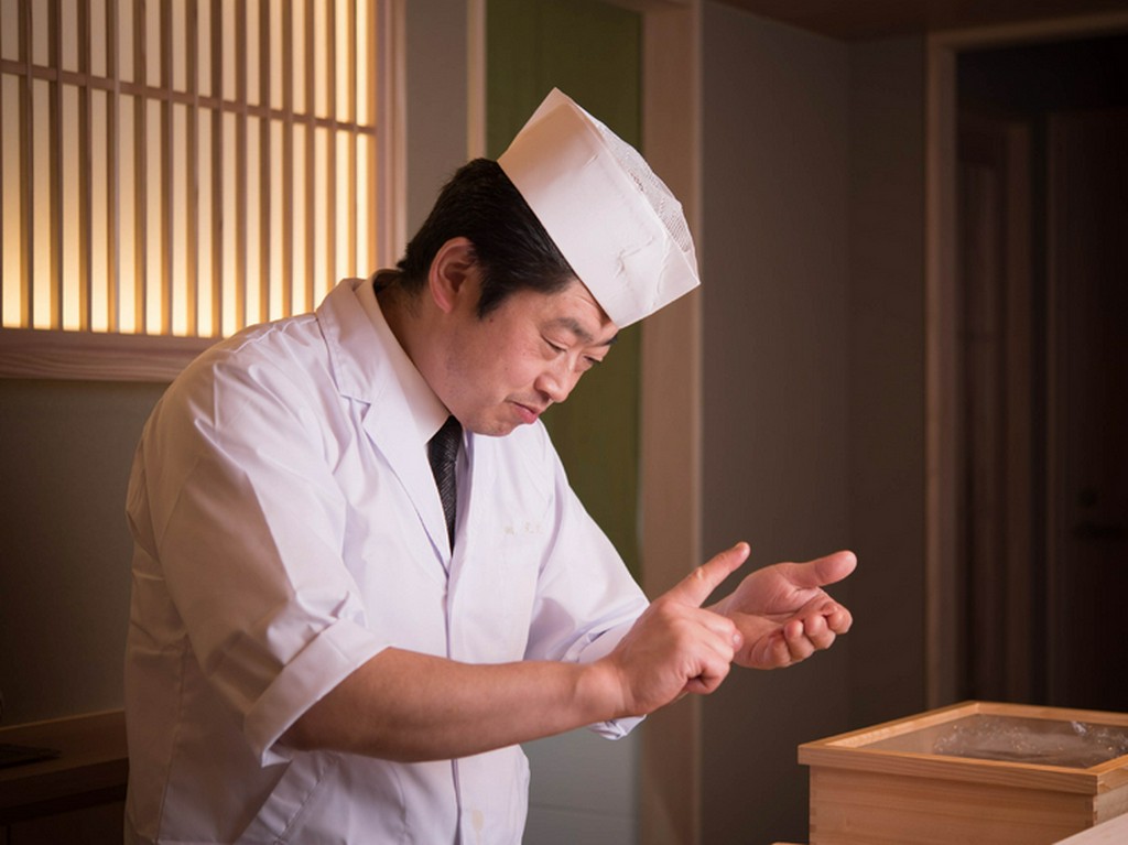 寿司もお酒も空間も。満足いただけるひと時を演出