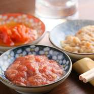 【居酒屋　そうな】は、和気藹藹とした雰囲気のなか、お酒と共に店主こだわりの逸品をいただけるお店。仲間との楽しい席に欠かせない場所となりそうです。