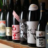 日本酒のラインナップにも自信あり。店主が惚れ込んだ厳選銘柄が用意されています。今後も随時ラインナップを充実させていくとのこと、ますます目が離せません。