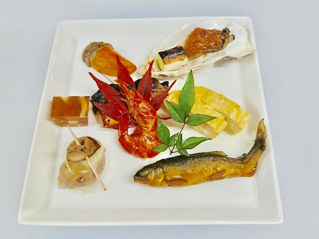 季節の移り変わりが一目で分かる『前菜盛り合わせ』