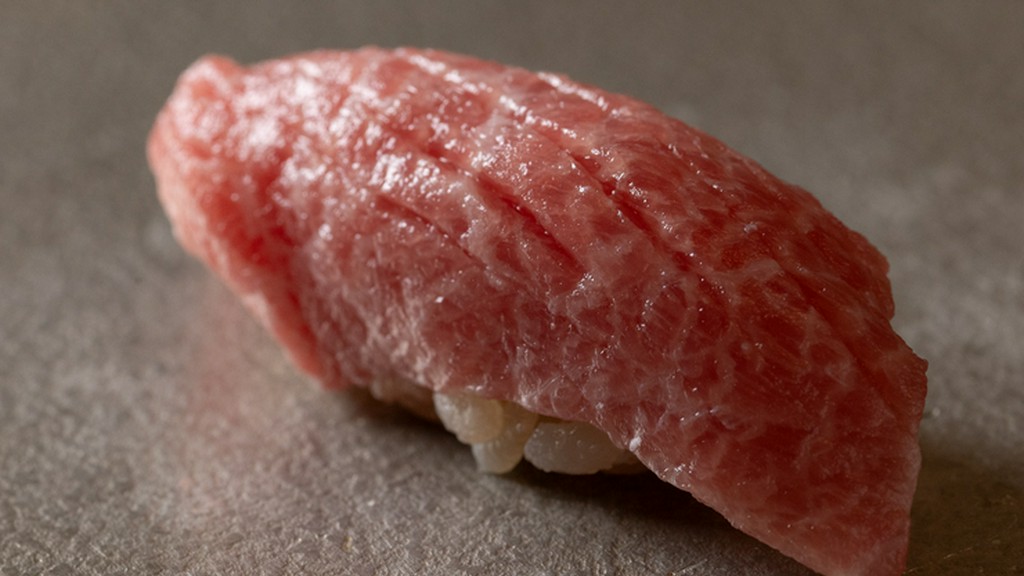 香りと食感を重視して選ぶ近海の本鮪『中トロ』