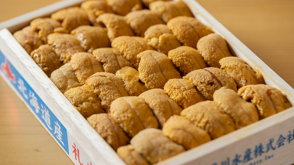 北海道を中心に選りすぐり、とろけるような甘みのある『ウニ』