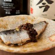 職人技を散りばめた和の逸品を、手軽に味わうことができます。非日常的なおもてなしを日常の中に感じられるという矛盾。今まで抱いていた和のイメージへのギャップこそが【きてれつ】のおもてなしです。