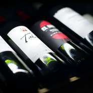 フランスのヴァル
スペインのバジャ
チリのタクン
の3か国のワインをお楽しみください。