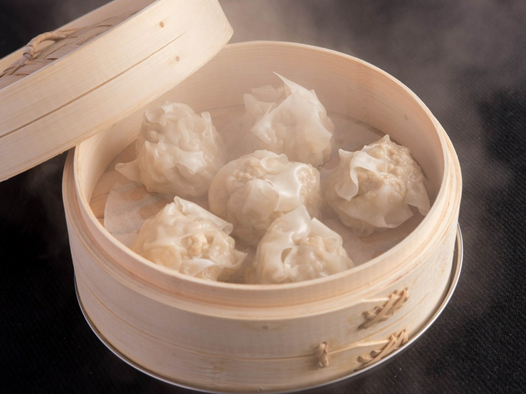 鶏肉100％であっさりとした『元祖博多　鶏焼売』