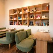 女性の大好きな食事とスイーツ、その両方が揃っている【ティ・コ・ラッテ茨木店】。14：30以降も「アフターランチ」として軽食が用意されているので、いつ訪れても食事とスイーツの両方を楽しめます。